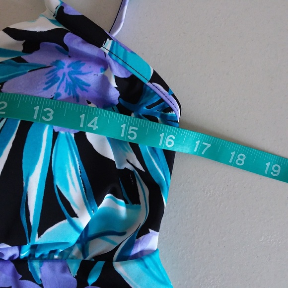 ☆☆SOLD☆☆ Trim Shaper Tropical Print Tankini Top - Picture 4 of 8